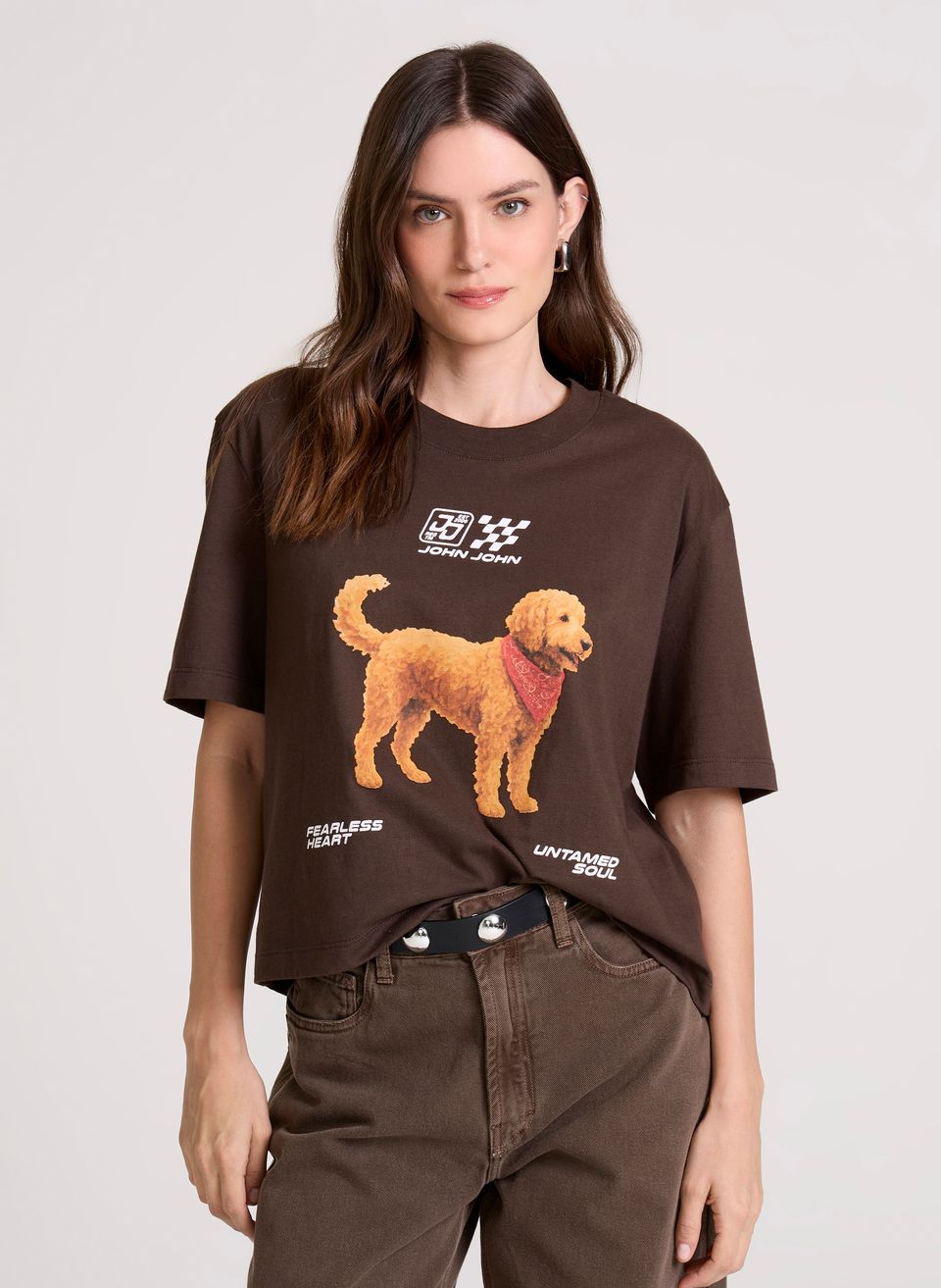 Camiseta Ampla Racing Doodle Marrom John John Feminina
